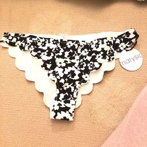 Marysia black and white hibiscus print bottom NWT